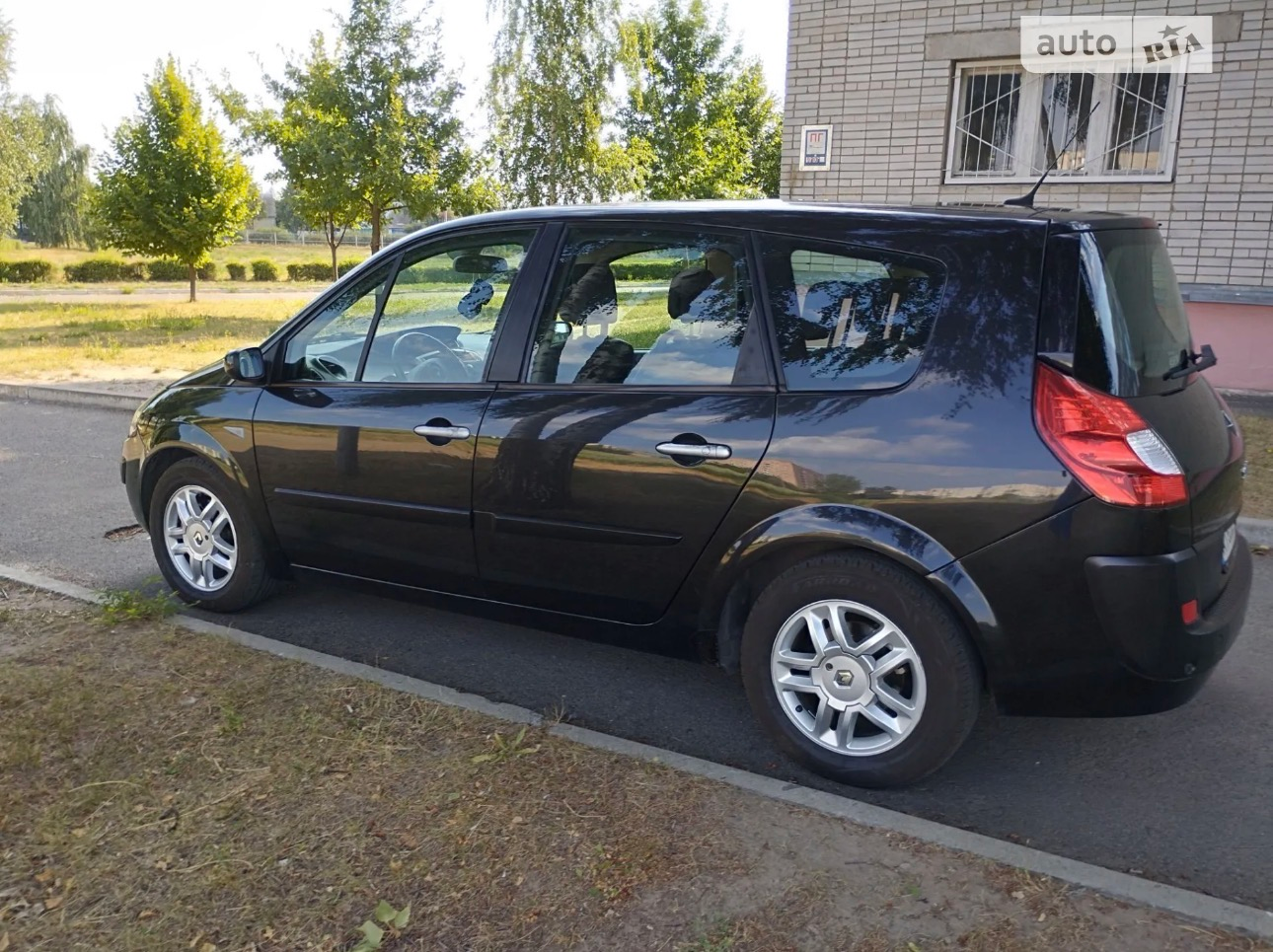Renault Grand Scenic - photo 4