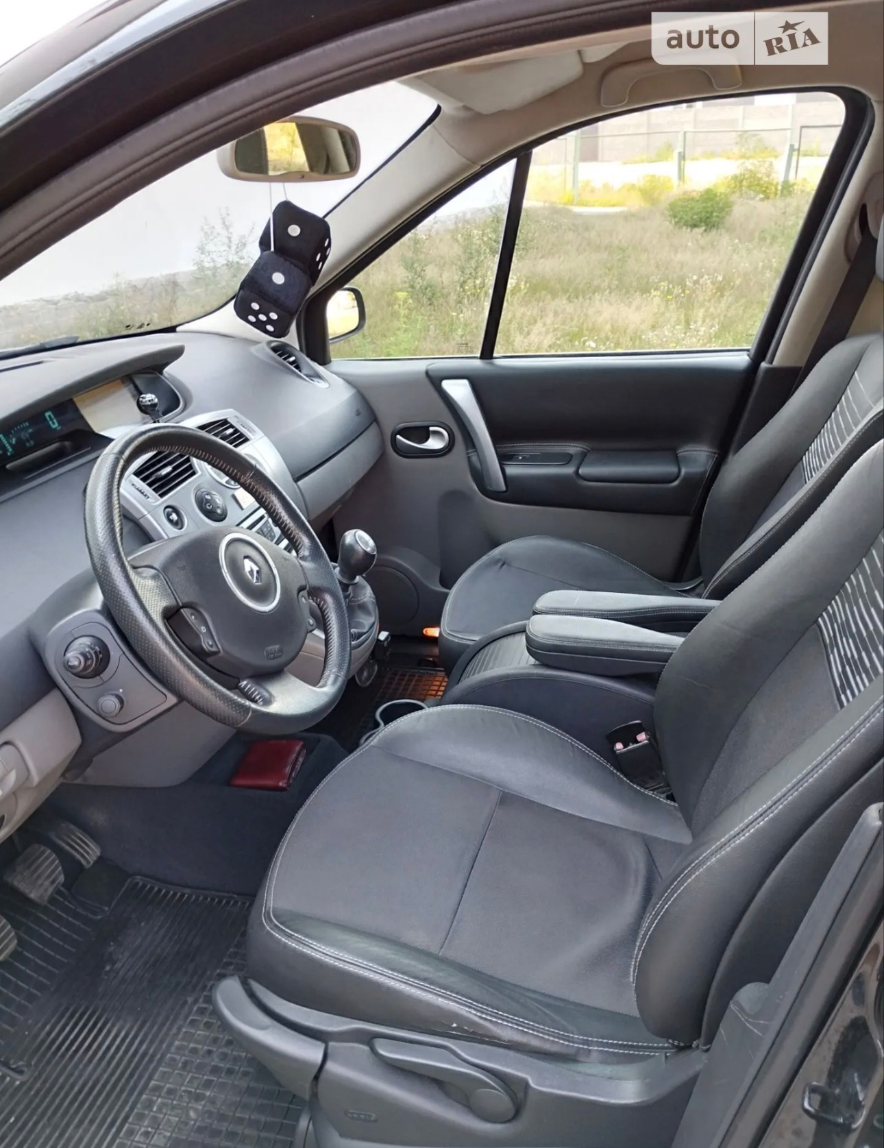 Renault Grand Scenic - photo 7